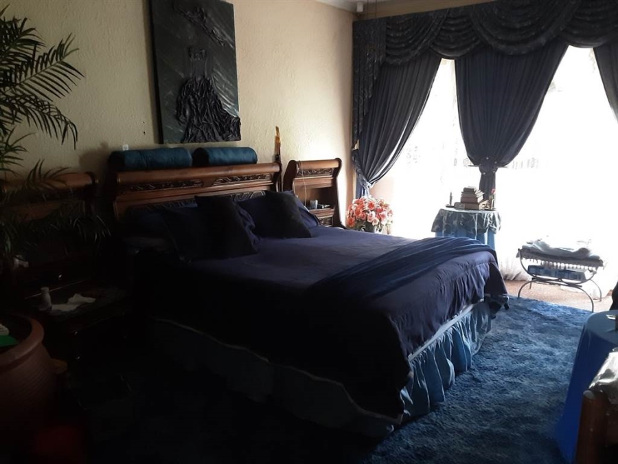 4 Bedroom Property for Sale in Flimieda North West